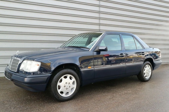 Mercedes-Benz 300 1994