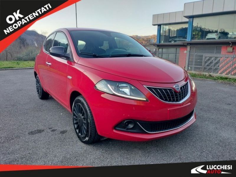 Lancia Ypsilon