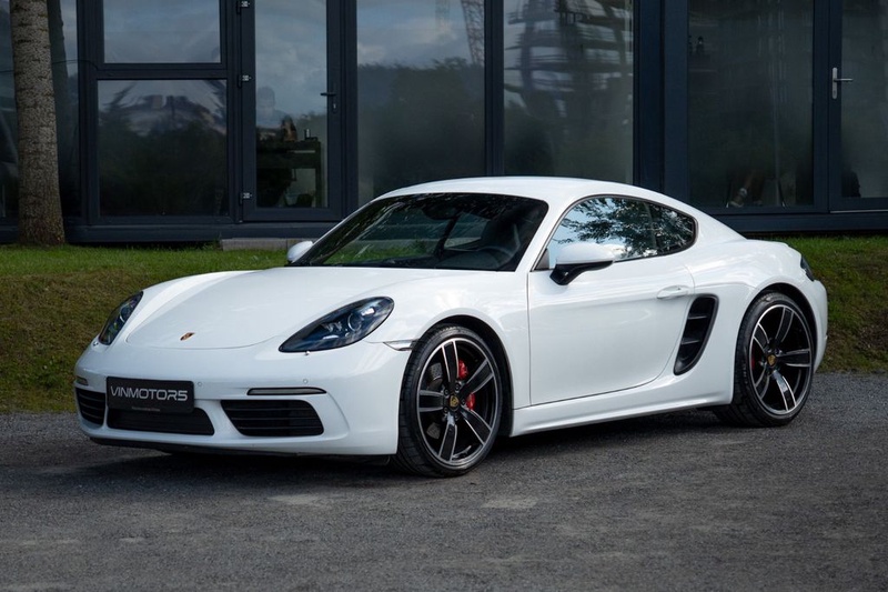 Porsche Cayman