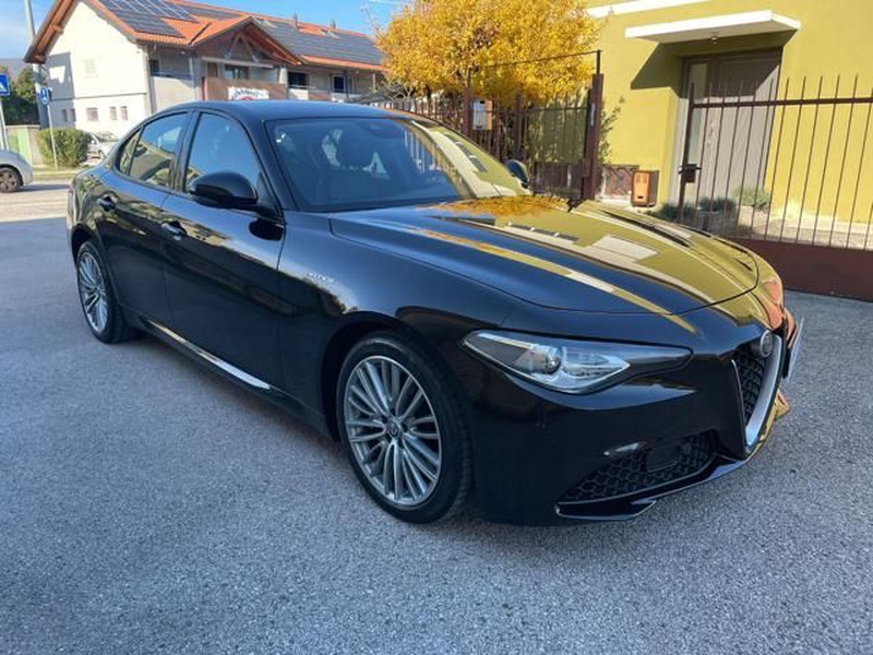 Alfa Romeo Giulia