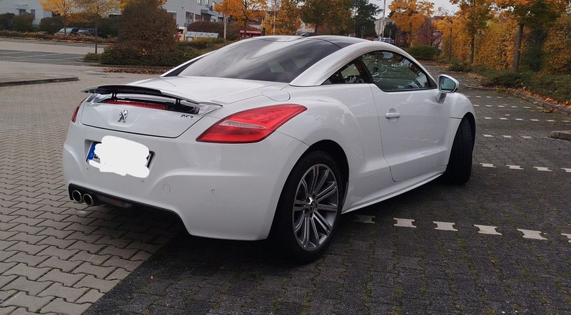 Peugeot RCZ