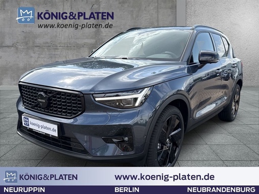 Volvo XC40 2025