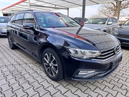 Volkswagen Passat 2023