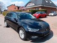 Volkswagen Passat 2023