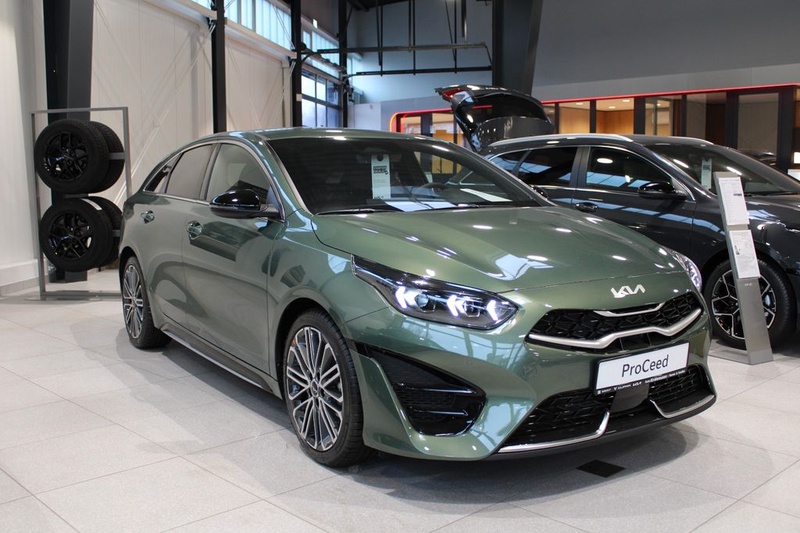Kia pro cee'd / ProCeed