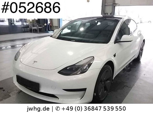 Tesla Model 3 2022