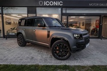 Land Rover Defender 2026