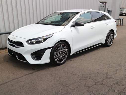 Kia pro cee'd / ProCeed 2025