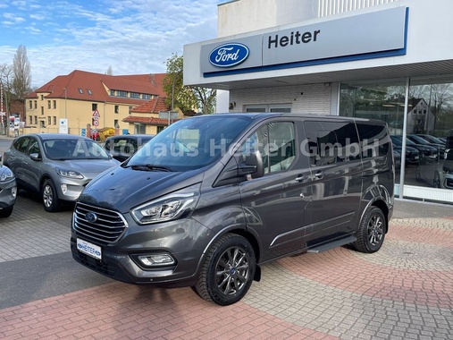 Ford Tourneo Custom 2022