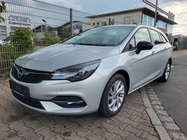 Opel Astra 2021
