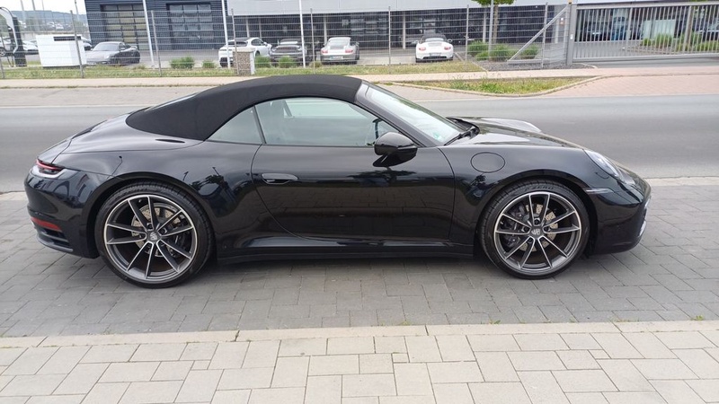 Porsche 992