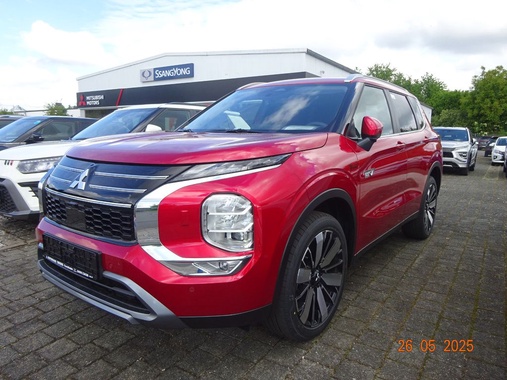 Mitsubishi Outlander 2025
