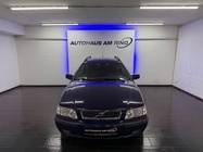 Volvo V40 2003