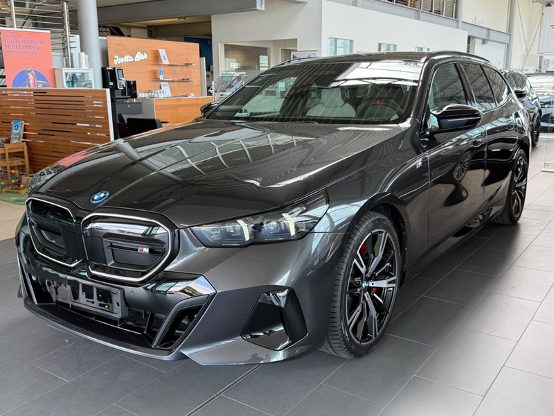 BMW i5