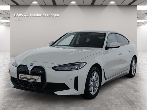 BMW i4 2024