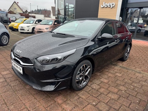 Kia cee'd / Ceed 2025