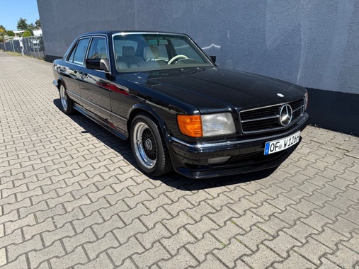 Mercedes-Benz 500 1984