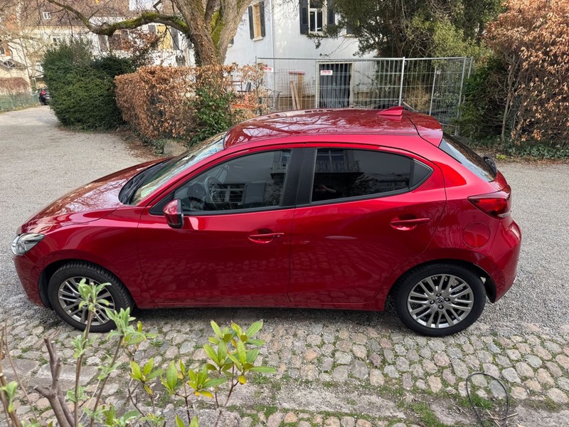 Mazda 2