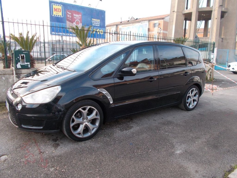 Ford S-Max