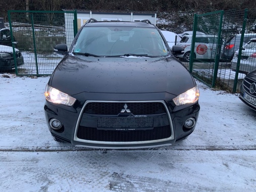 Mitsubishi Outlander 2012