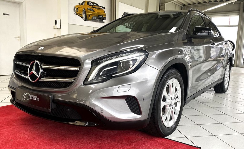 Mercedes-Benz GLA-Class