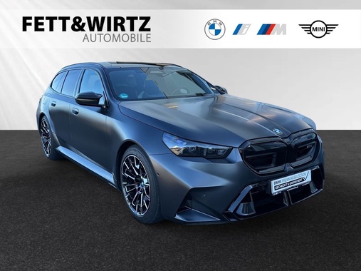 BMW M5 2025