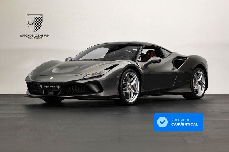 Ferrari F8