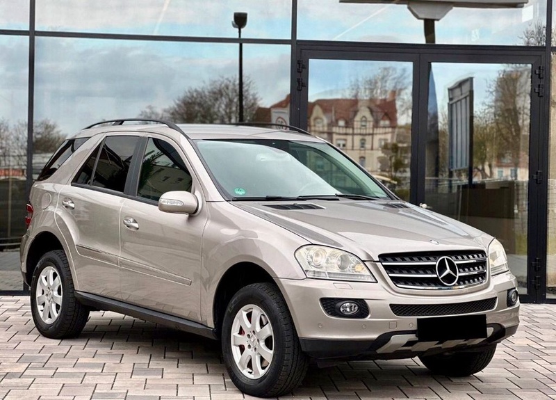 Mercedes-Benz ML-Class