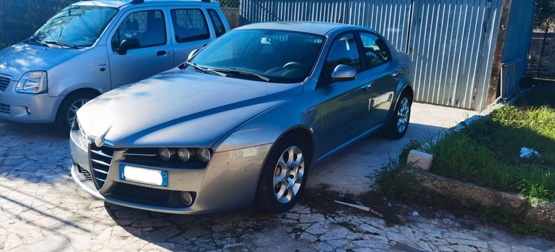 Alfa Romeo 159