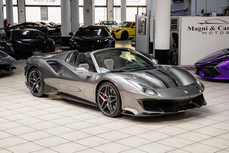 Ferrari 488