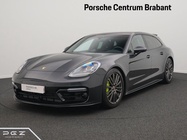 Porsche Panamera 2023