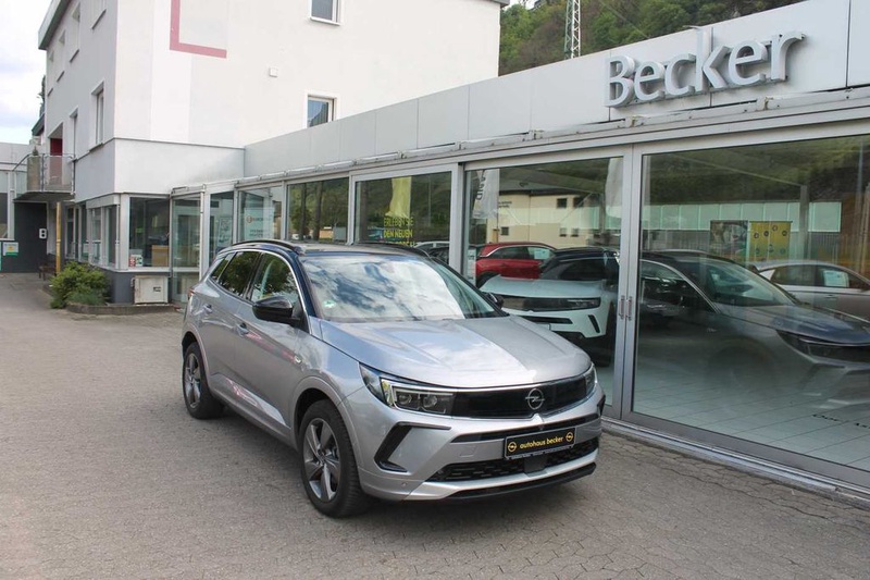 Opel Grandland