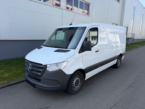 Mercedes-Benz Sprinter 2021