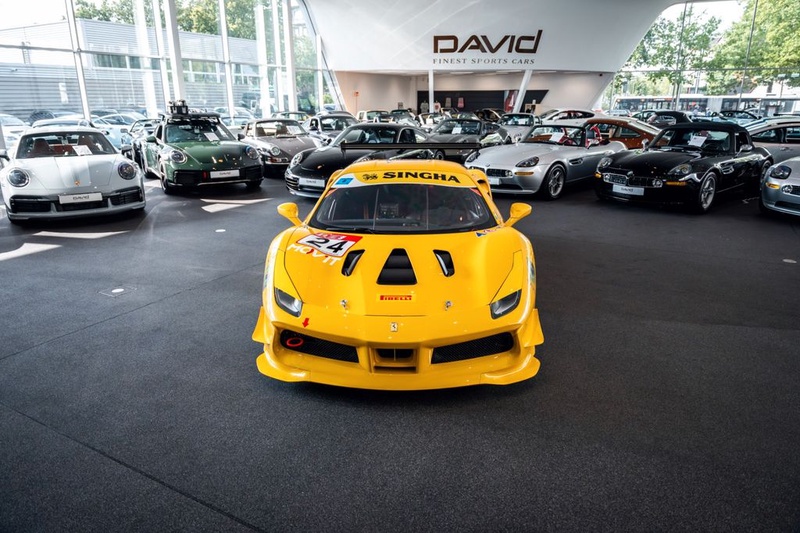 Ferrari 488