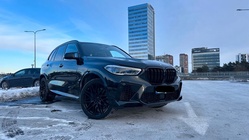 BMW X5M 2021