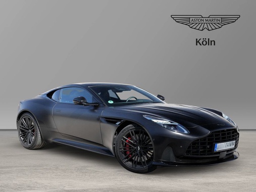 Aston Martin DB12 2024