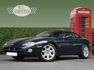 Jaguar XK8 2001