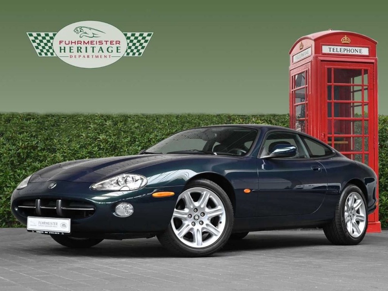 Jaguar XK8