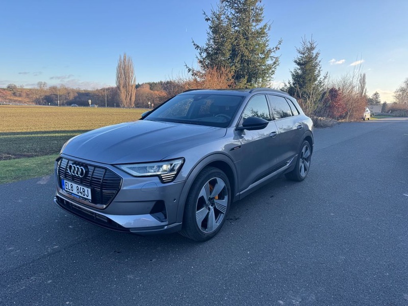 Audi e-tron