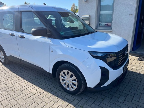 Ford Tourneo Courier 2024