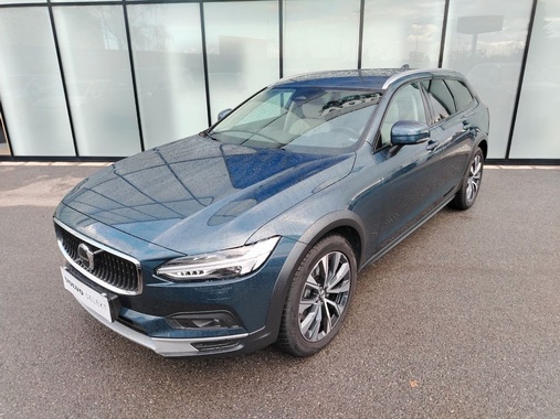 Volvo V90 2023