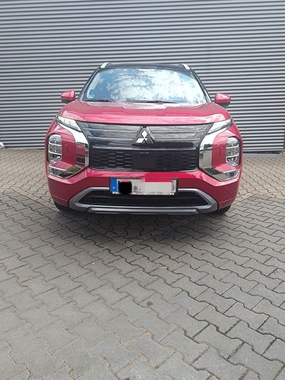 Mitsubishi Outlander 2025