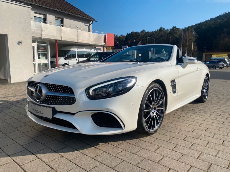 Mercedes-Benz SL-Class