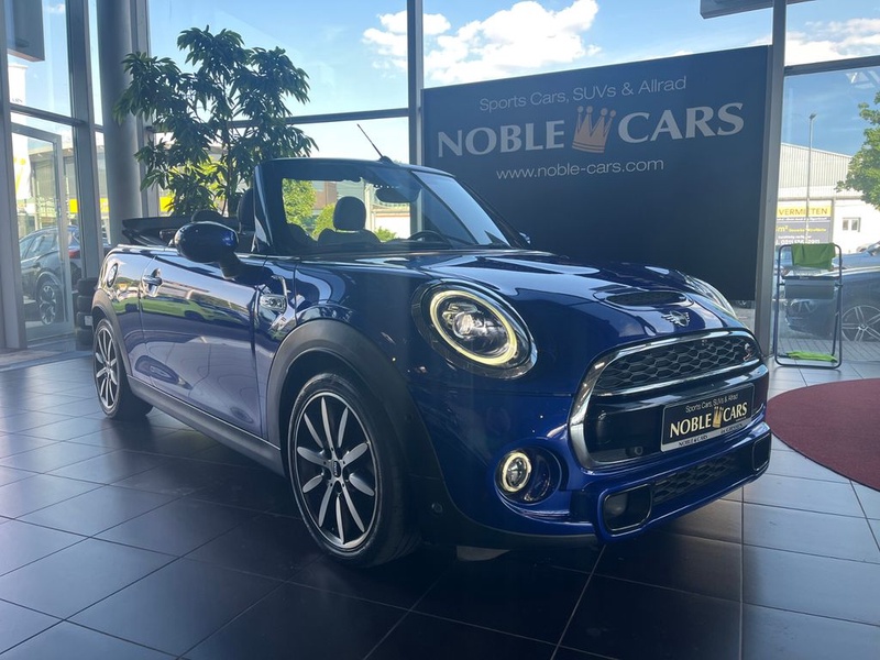 MINI Cabrio
