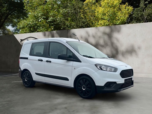 Ford Transit Courier 2020