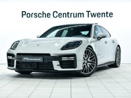 Porsche Panamera 2024