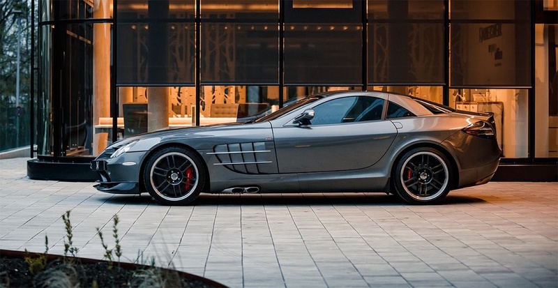 Mercedes-Benz SLR