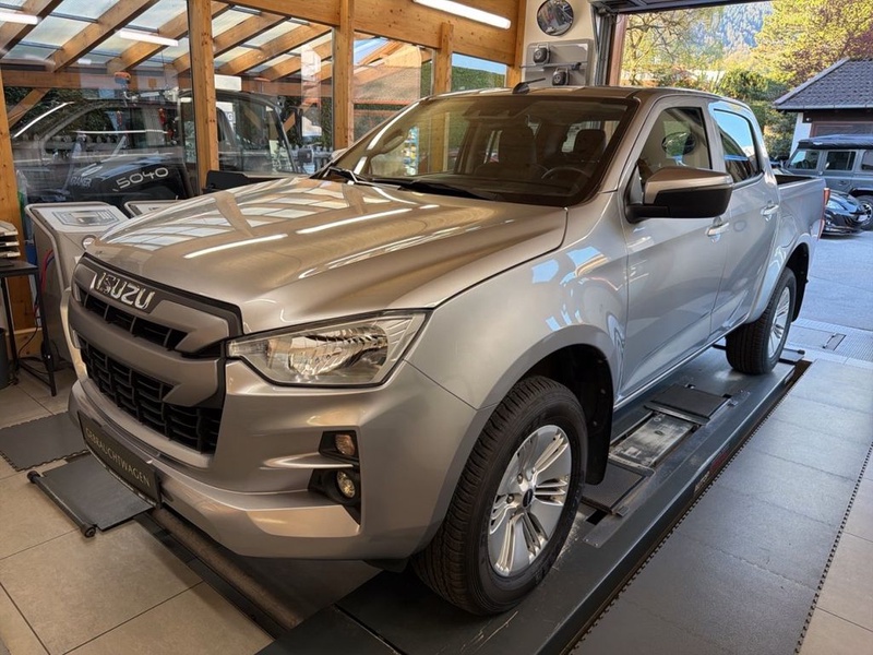 Isuzu D-Max