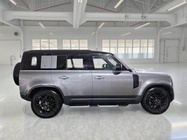 Land Rover Defender 2022