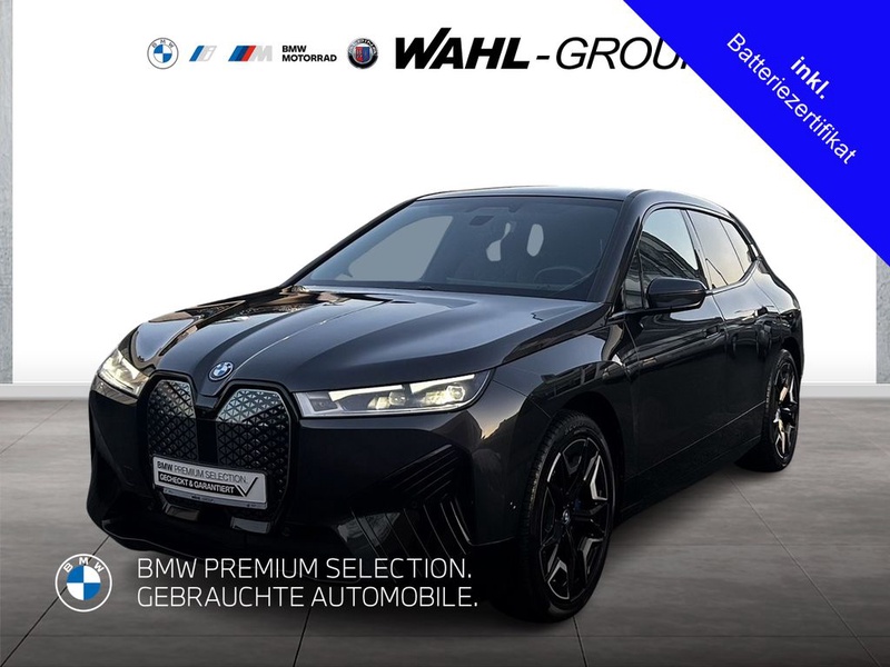 BMW iX